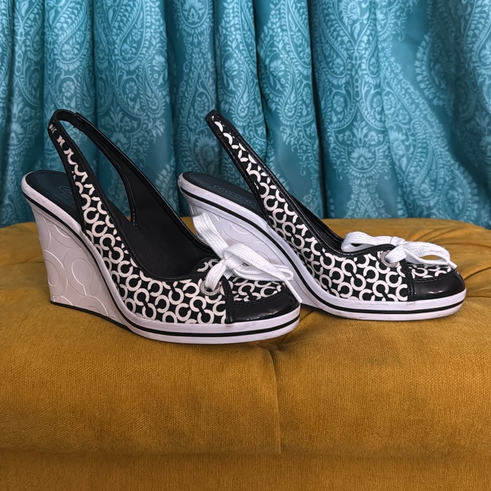 Authentic Coach Slingbacks